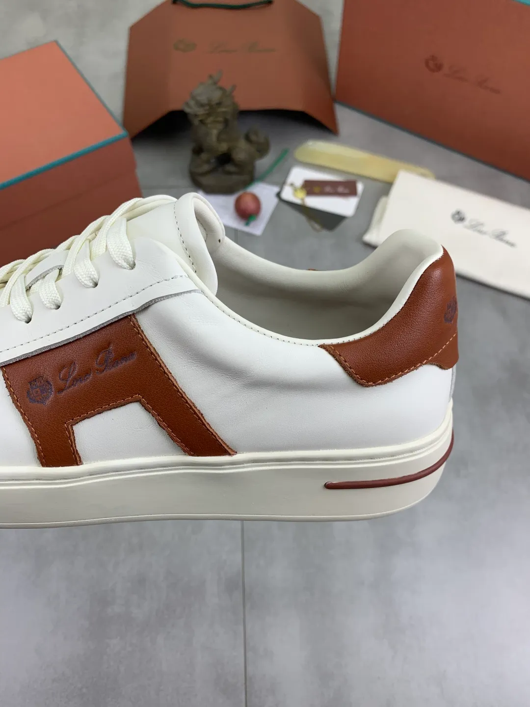 Men's men's shoes 💰P560 New style 💰High quality The latest casual shoes Loro Piana 💯Top grade💯Buy the original copy💯 Founded the existing Loro Piana company on April 24, 1924. It is now the sixth generation of family business, providing top quality products to customers who are discerning about taste and quality. Imported original fly woven fabric with cowhide fabric, plain calfskin lining. Hand-sewn thread with cowhide feet. Original packaging. High-end outsole. Size: 38-44 (customized for 45 and 46). 2️⃣ colors available.